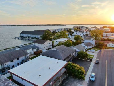 Bianchi 315 Sunset Dr. Unit 4 - Bayside